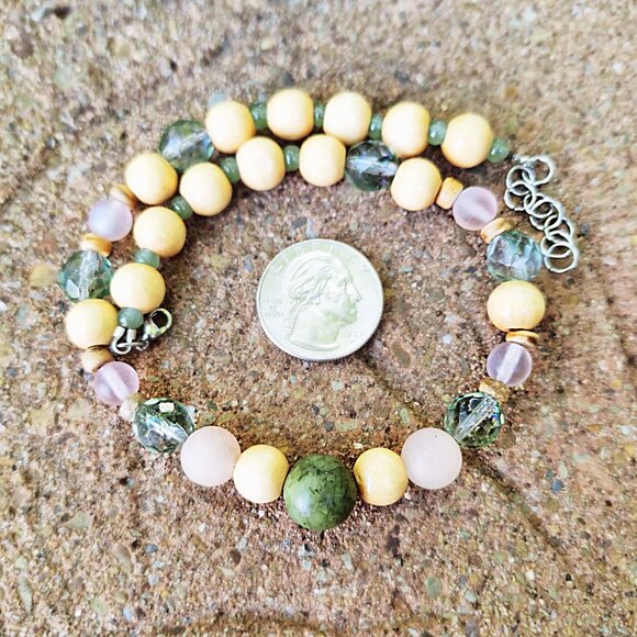 Unique Jade & Wood Bead Choker | Chunky Boho Necklace | Granola Girl Necklace - Picture 4 of 8